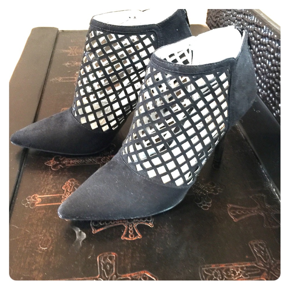 Rampage Heels